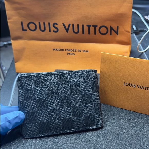 Louis Vuitton Slender Wallet (men’s) Damier Graphite Canvas - Picture 7 of 15
